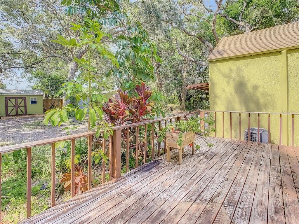 3003 DESOTO WAY S ST PETERSBURG, FL 33712