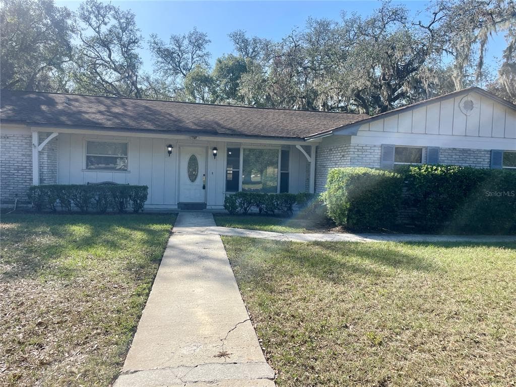 437 N HILLTOP BRANDON, FL 33510