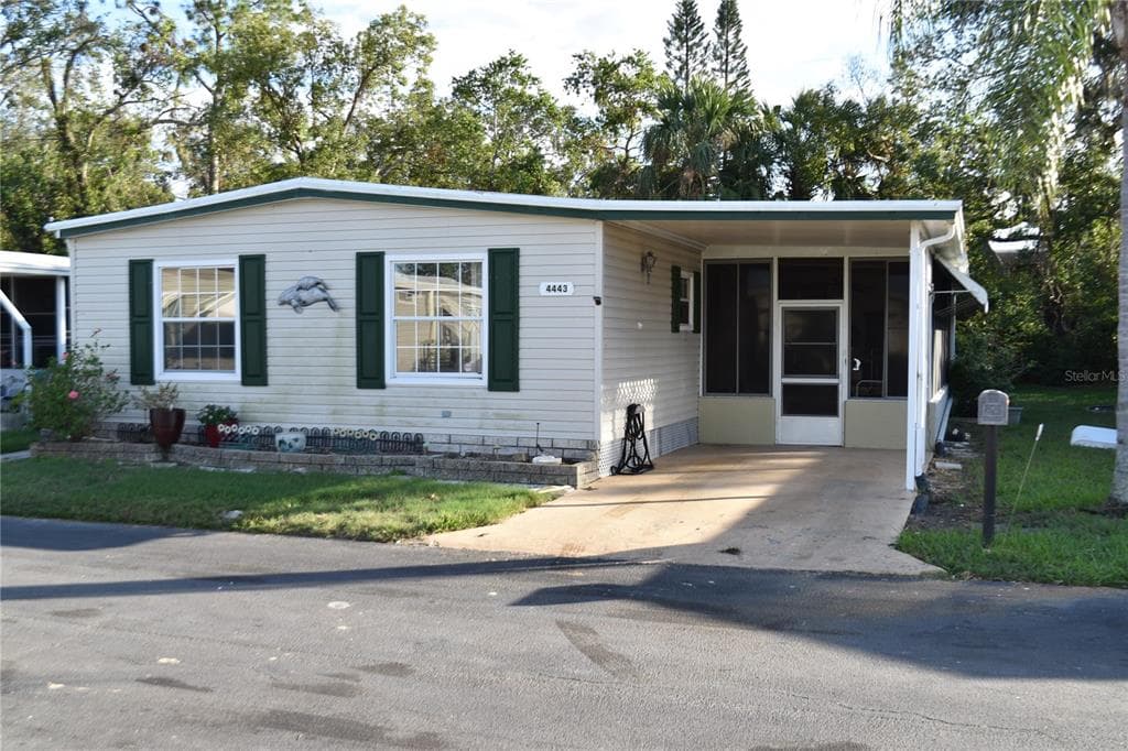 4443 TUCKER SQUARE NEW PORT RICHEY, FL 34652