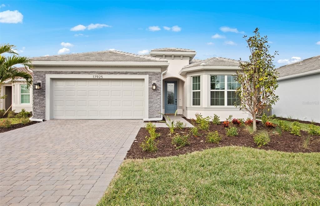 17925 NADINE PLACE NOKOMIS, FL 34275