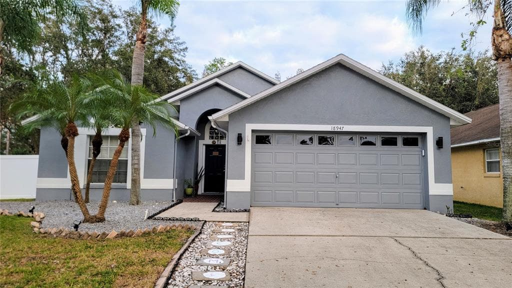 18947 TWINBERRY DRIVE TAMPA, FL 33647
