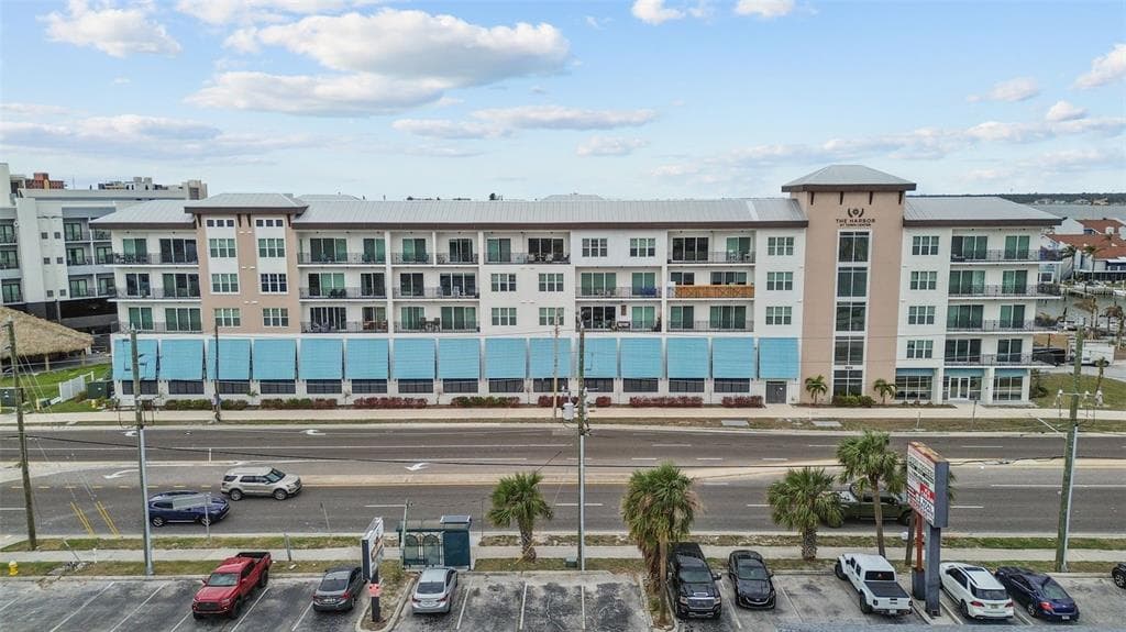 300 150TH AVENUE UNIT 401 MADEIRA BEACH, FL 33708