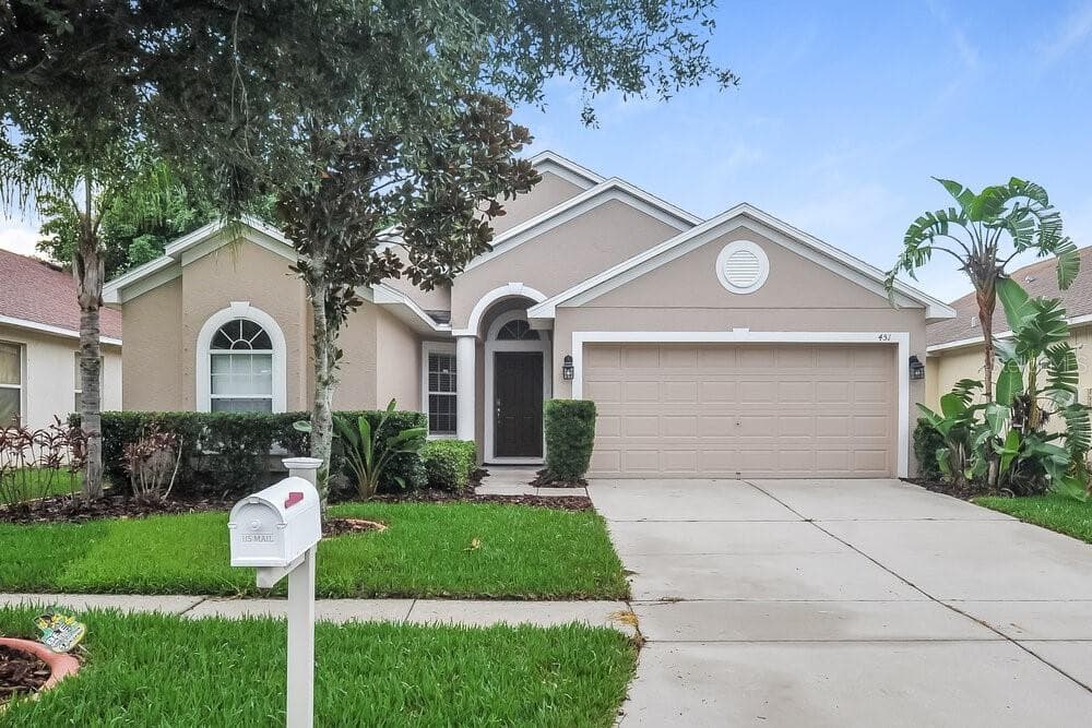 451 STONE BRIAR DRIVE RUSKIN, FL 33570