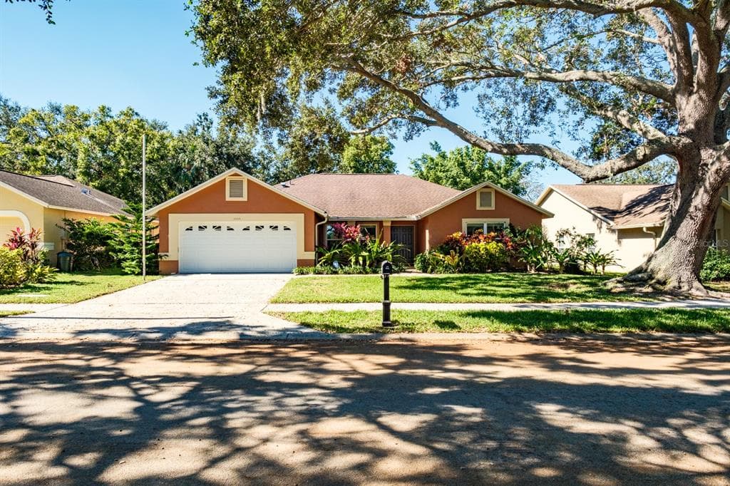 3004 WINDRIDGE OAKS DRIVE PALM HARBOR, FL 34684