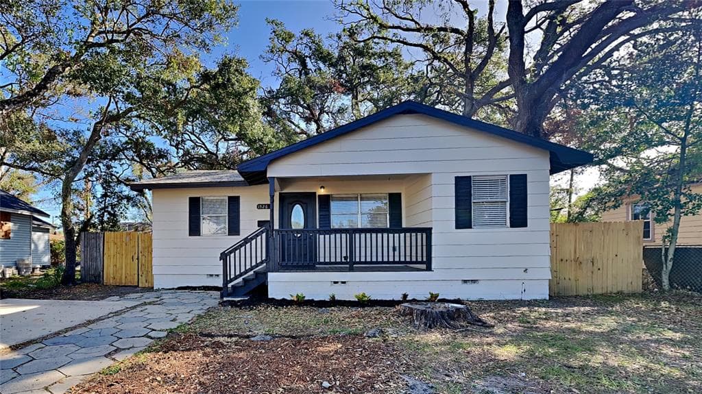1526 PRESTON STREET S ST PETERSBURG, FL 33712