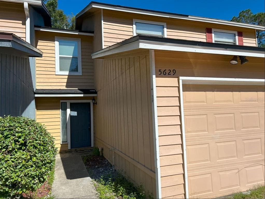 5629 BENNINGTON DRIVE JACKSONVILLE, FL 32244