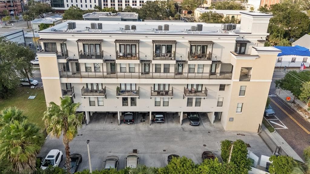 1621 E 4TH AVENUE UNIT 203 TAMPA, FL 33605