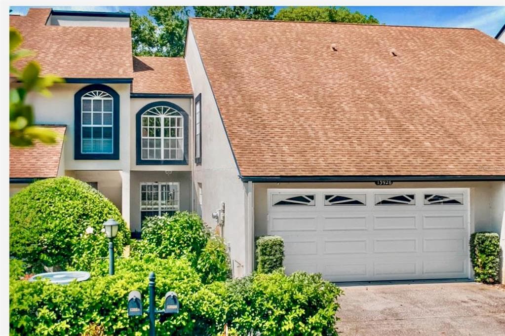 13926 CLUBHOUSE CIRCLE UNIT 4 TAMPA, FL 33618
