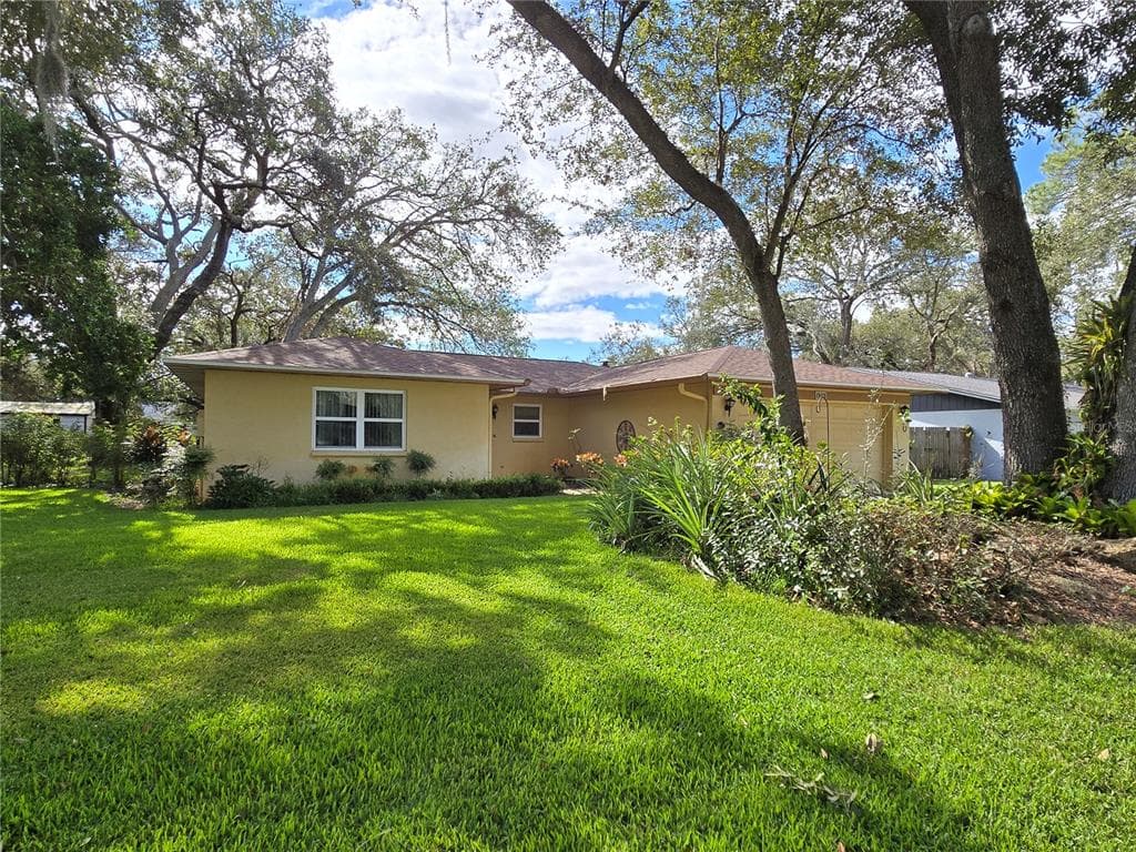 1903 DOVE FIELD PLACE BRANDON, FL 33510