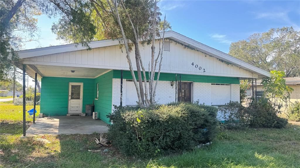4002 W LAUREL STREET TAMPA, FL 33607
