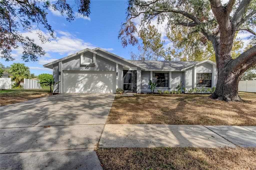 10446 TARA DR RIVERVIEW, FL 33578