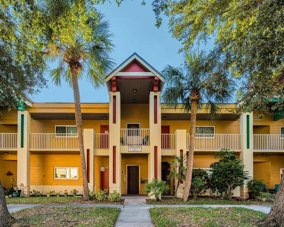 2292 AUSTRIAN LANE UNIT 34 CLEARWATER, FL 33763