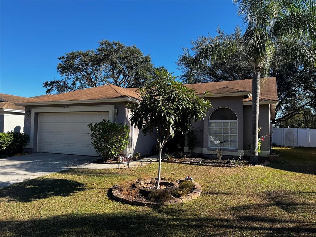 1933 ERIN BROOKE DRIVE VALRICO, FL 33594