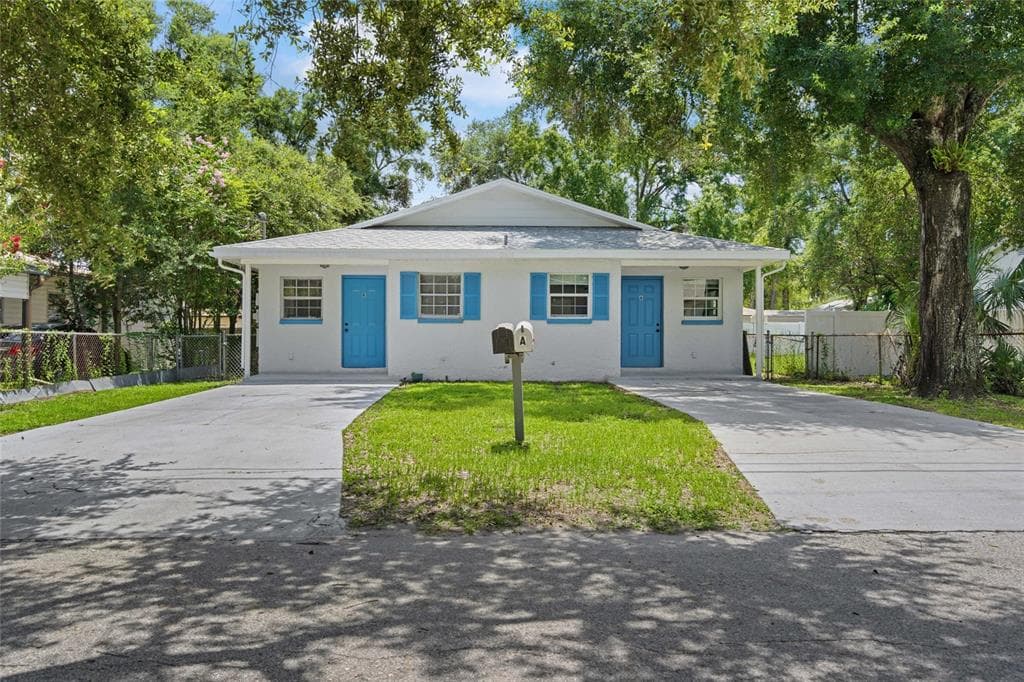 2819 MARCONI STREET TAMPA, FL 33605