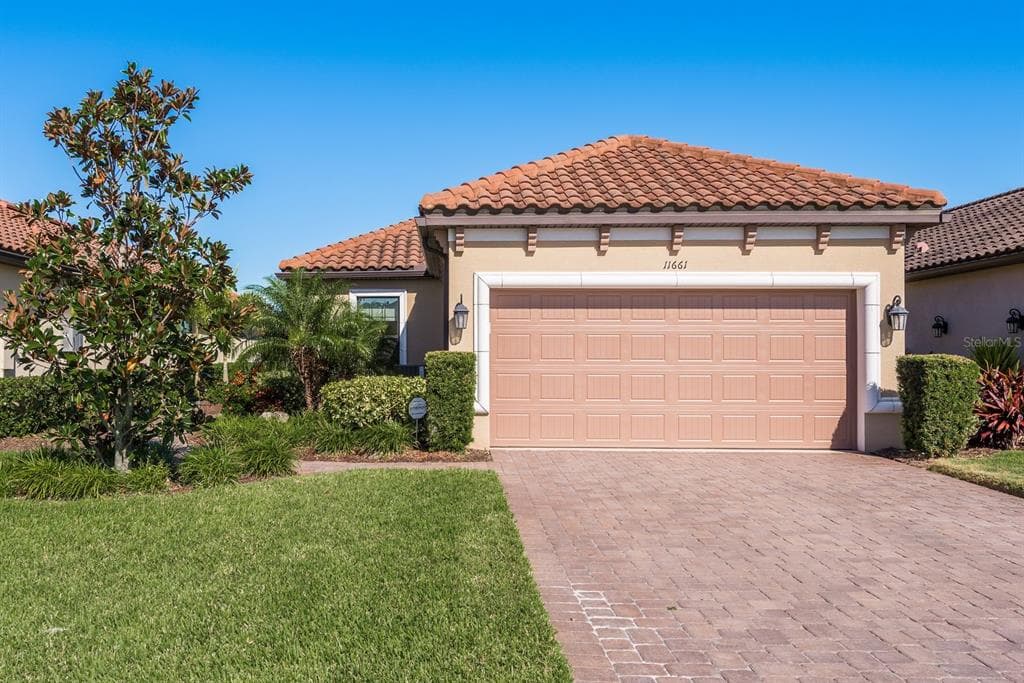 11661 CALLISIA DRIVE ODESSA, FL 33556