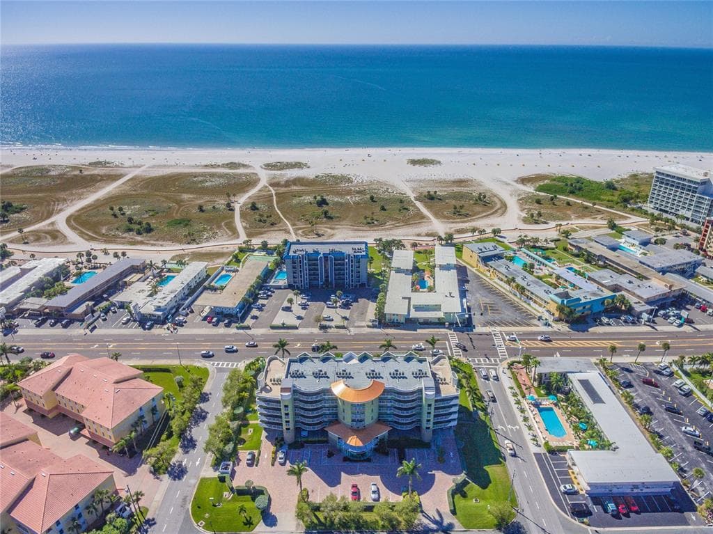 11605 GULF BOULEVARD UNIT 507 TREASURE ISLAND, FL 33706