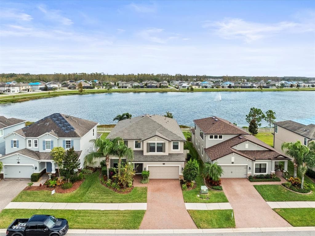 19757 LONG LAKE RANCH BOULEVARD LUTZ, FL 33558
