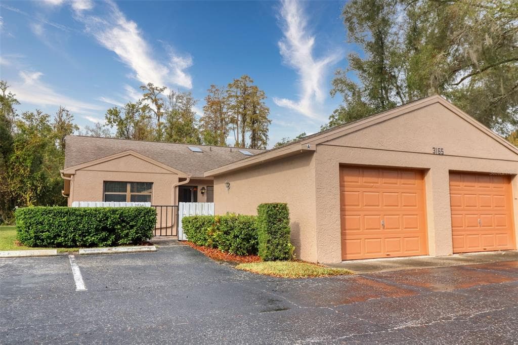 3165 CHARTER CLUB DRIVE UNIT A TARPON SPRINGS, FL 34688