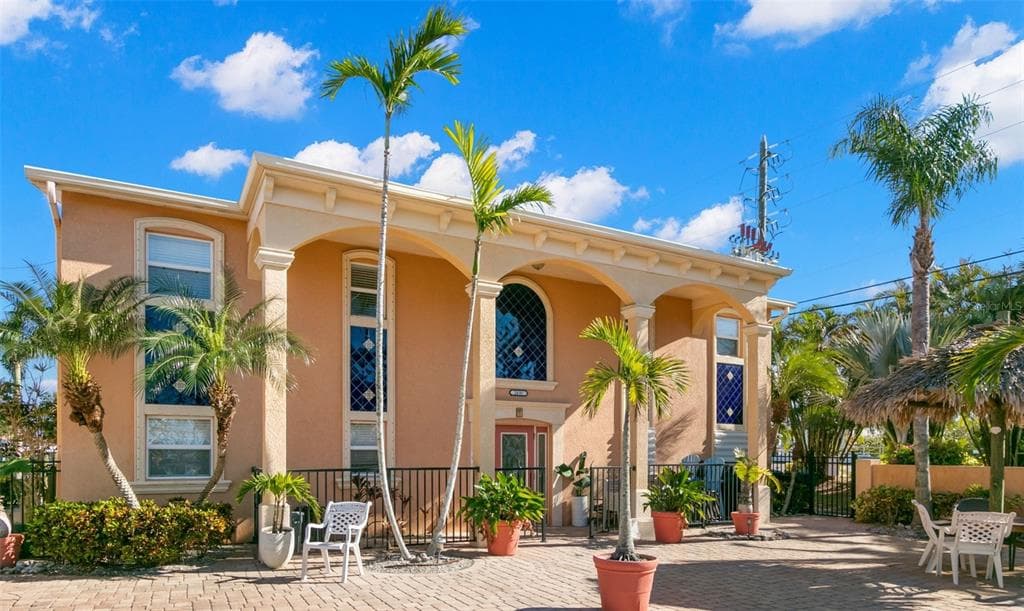 2691 WOODETTE DRIVE UNIT D DUNEDIN, FL 34698