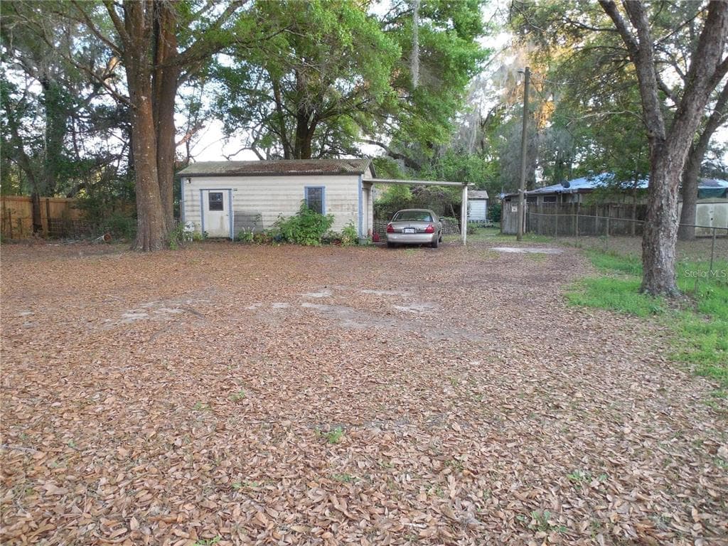 WARREN AVENUE DADE CITY, FL 33523