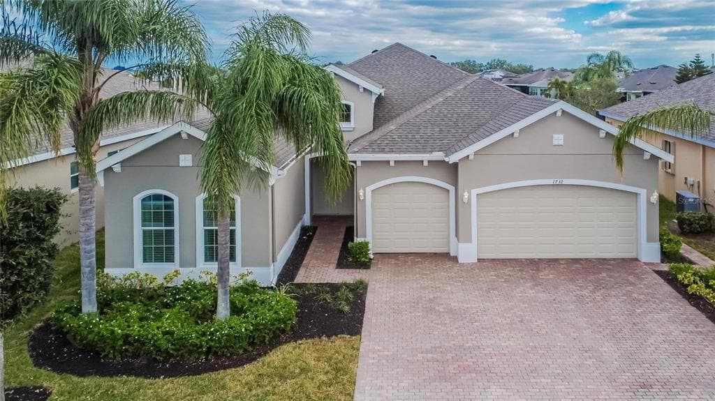 1732 PACIFIC DUNES DRIVE SUN CITY CENTER, FL 33573
