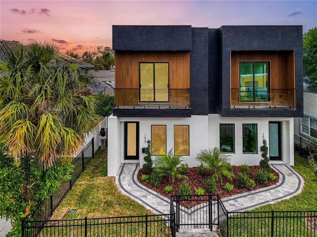 1625 9TH AVENUE N ST PETERSBURG, FL 33713