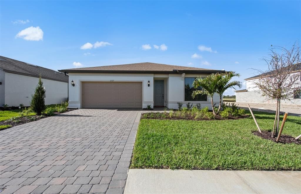 2327 CANDLEBROOK PATH NORTH PORT, FL 34289