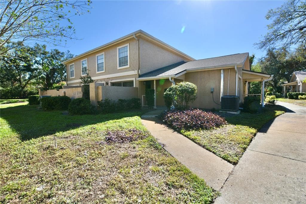 11822 RAINTREE DRIVE TEMPLE TERRACE, FL 33617