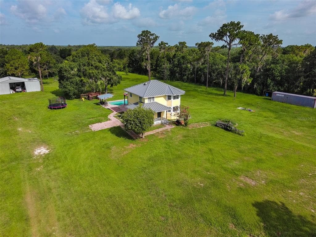 19212 GRANGE HALL LOOP WIMAUMA, FL 33598