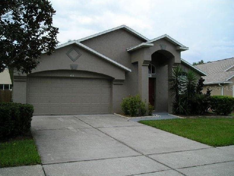 406 SONOMA DRIVE VALRICO, FL 33594