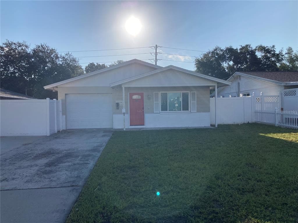 5417 1ST STREET NE ST PETERSBURG, FL 33703