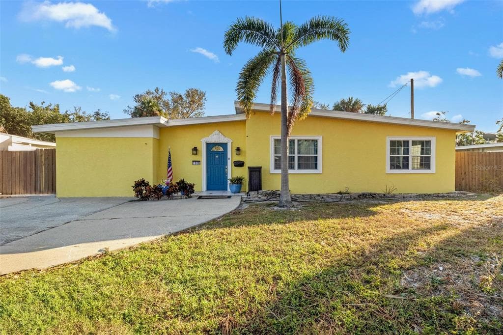 7300 11TH AVENUE N ST PETERSBURG, FL 33710
