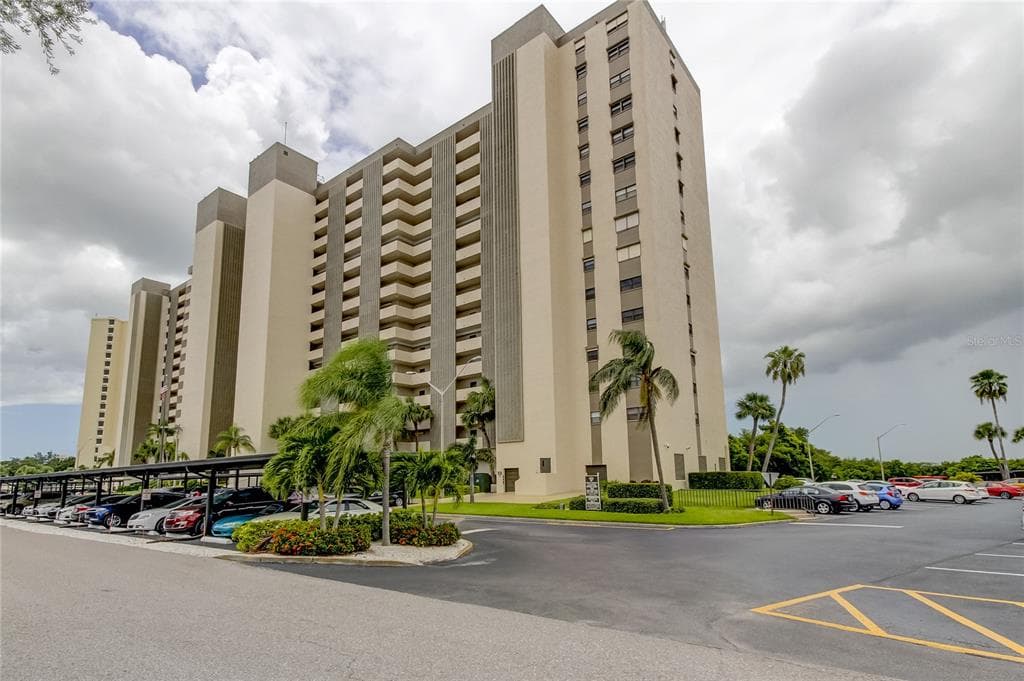 7050 SUNSET DRIVE S UNIT 806 SOUTH PASADENA, FL 33707