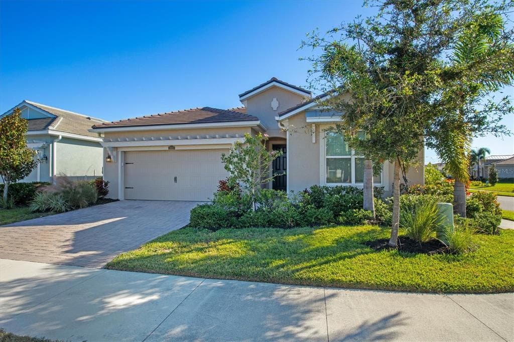 5628 LONG SHORE LOOP SARASOTA, FL 34238