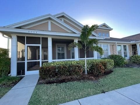 5704 TIDES PLACE APOLLO BEACH, FL 33572