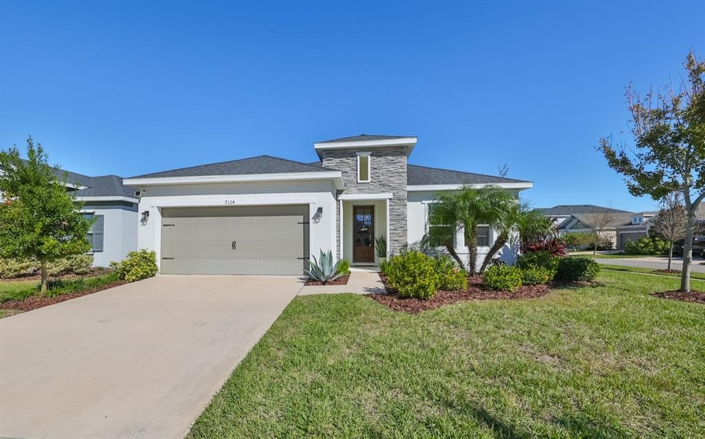 7124 ESTERO COURT APOLLO BEACH, FL 33572