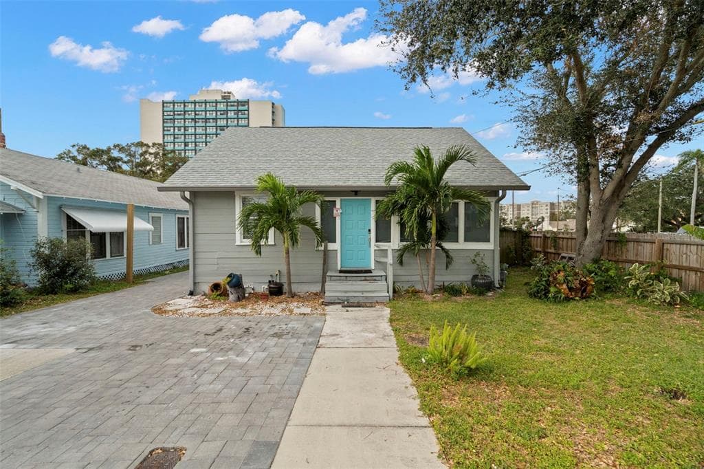 810 TURNER STREET CLEARWATER, FL 33756