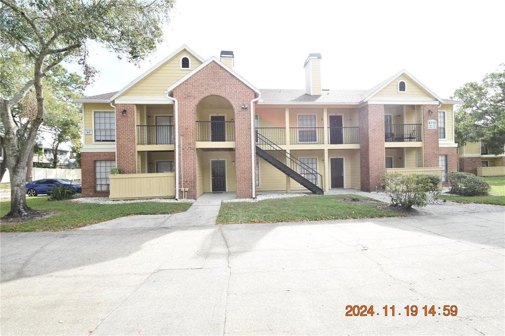 8718 MALLARD RESERVE DRIVE UNIT 202 TAMPA, FL 33614
