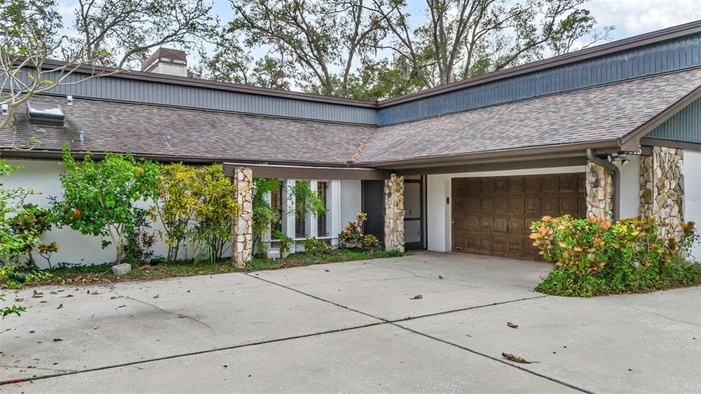 3015 TALL PINE DRIVE SAFETY HARBOR, FL 34695