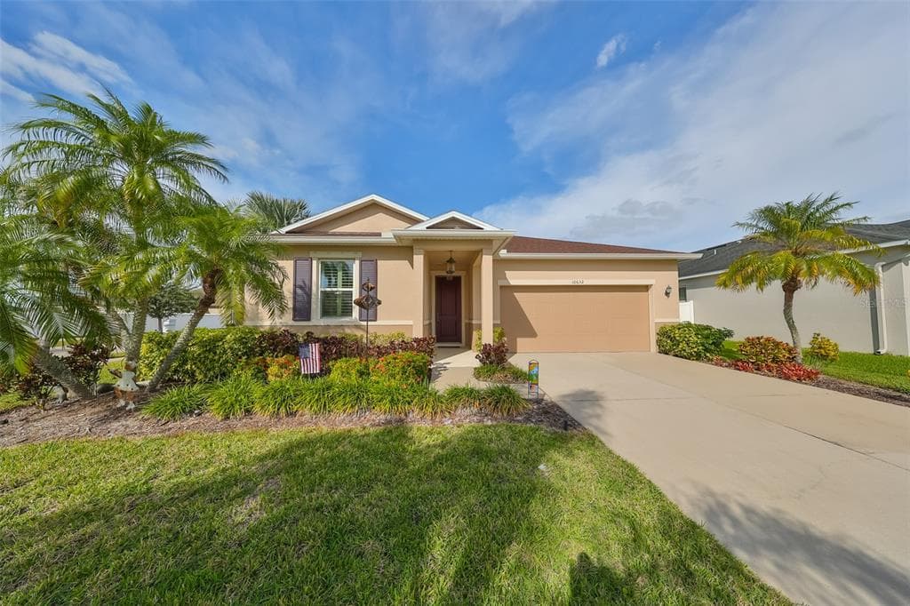 10632 ALDO MORO DRIVE WIMAUMA, FL 33598