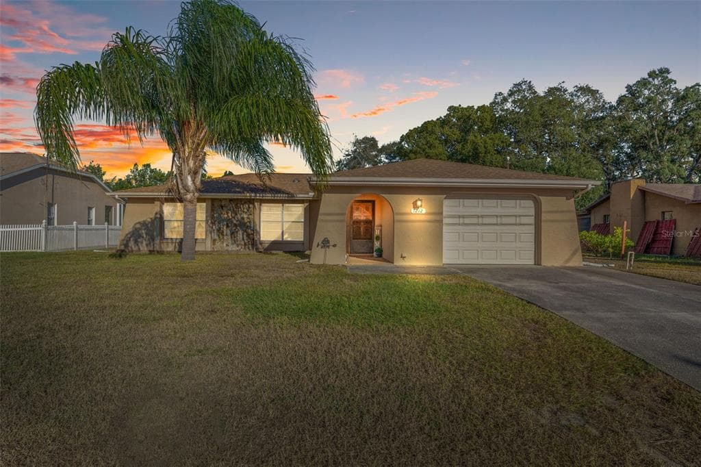 1212 NEWCOMB AVENUE SPRING HILL, FL 34608