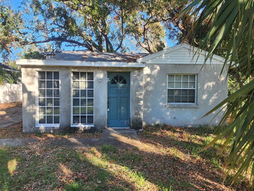 3630 S RENELLIE DRIVE TAMPA, FL 33629