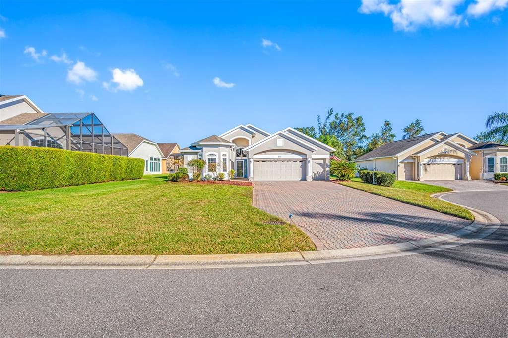 822 CUNNINGHAM DRIVE DAVENPORT, FL 33837