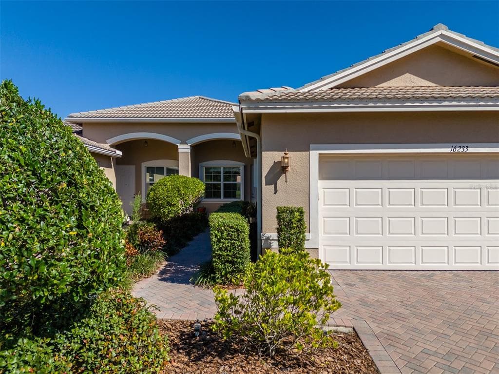 16233 AMETHYST KEY DRIVE WIMAUMA, FL 33598