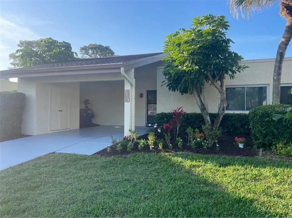 2715 HAVERHILL COURT UNIT 2715 CLEARWATER, FL 33761