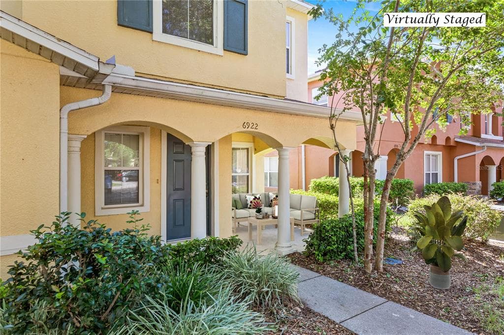 6922 HAWTHORNE TRACE LANE RIVERVIEW, FL 33578