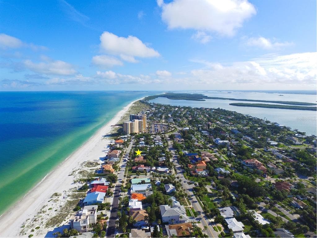 843 ELDORADO AVENUE CLEARWATER BEACH, FL 33767