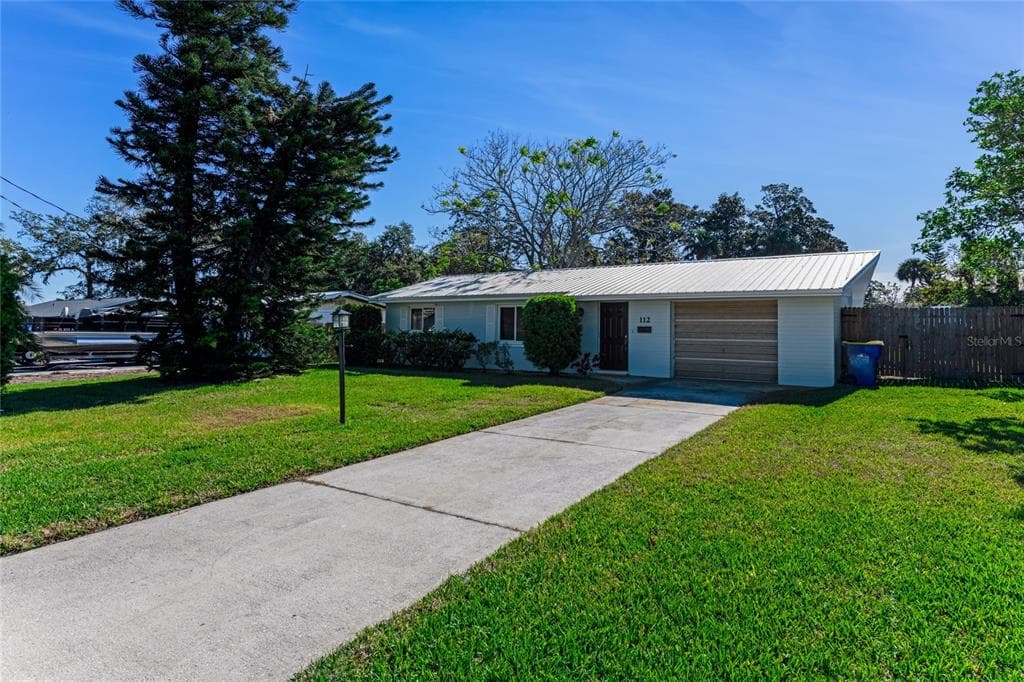 112 EAST MARION AVENUE EDGEWATER, FL 32132