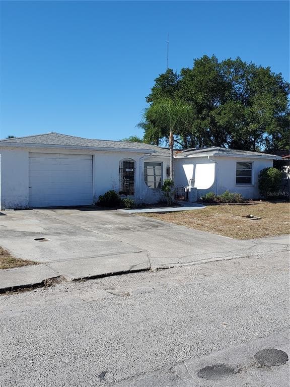 1147 VIKING DRIVE