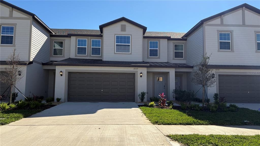 32122 SPICEBERRY ST SAN ANTONIO, FL 33576